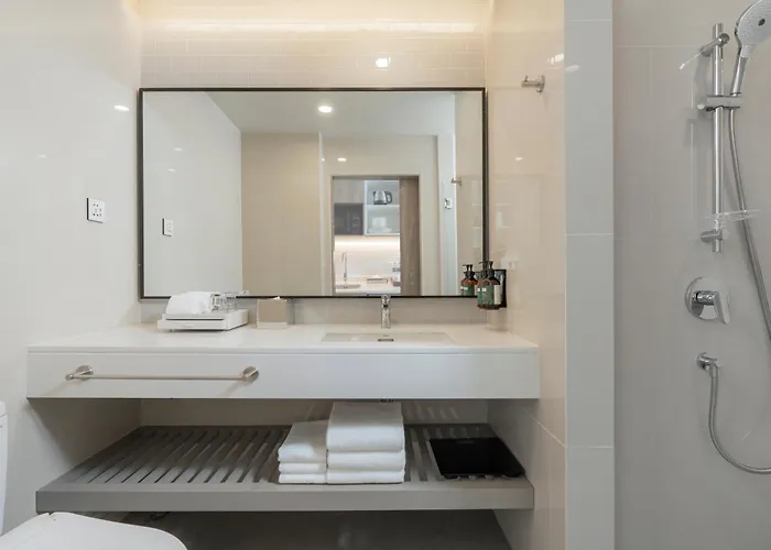 Staybridge Sukhumvit By Ihg