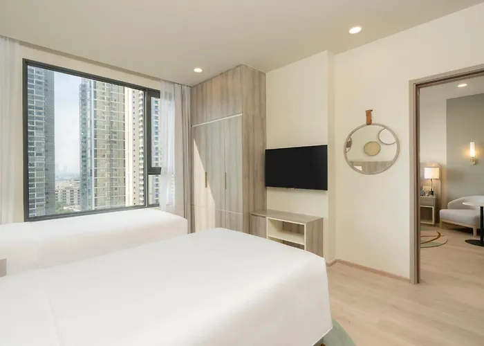 Hotel Staybridge Sukhumvit By Ihg 4*