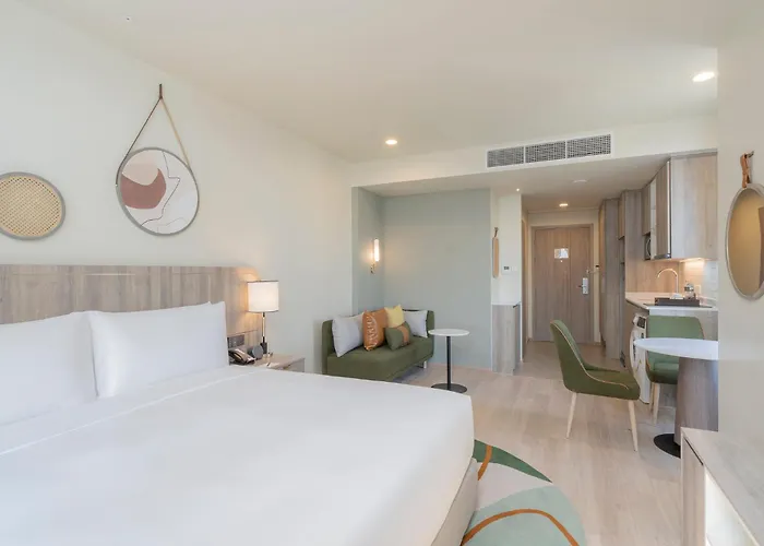 Staybridge Sukhumvit By Ihg Hotel