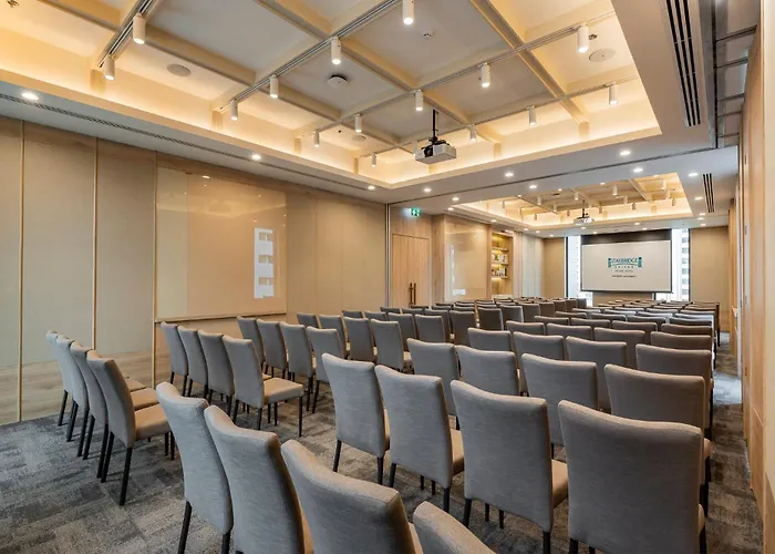 Staybridge Sukhumvit By Ihg Bangkok