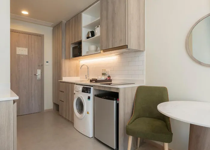 Staybridge Sukhumvit By Ihg Hotel